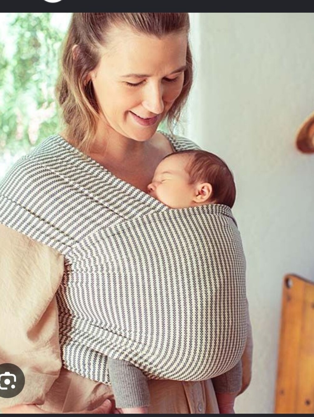 { Ergobaby } Aura Wrap